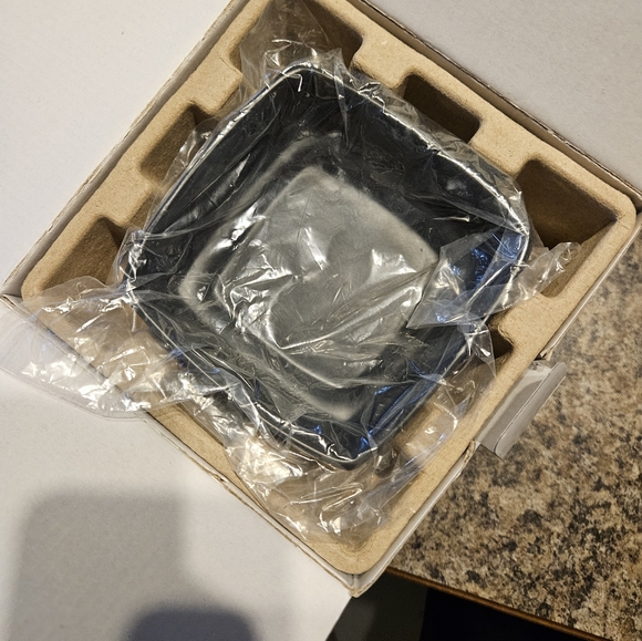 Scentsy warming pot - Picture 3 of 10